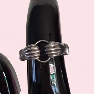 Vintage sliver Claddagh Ring